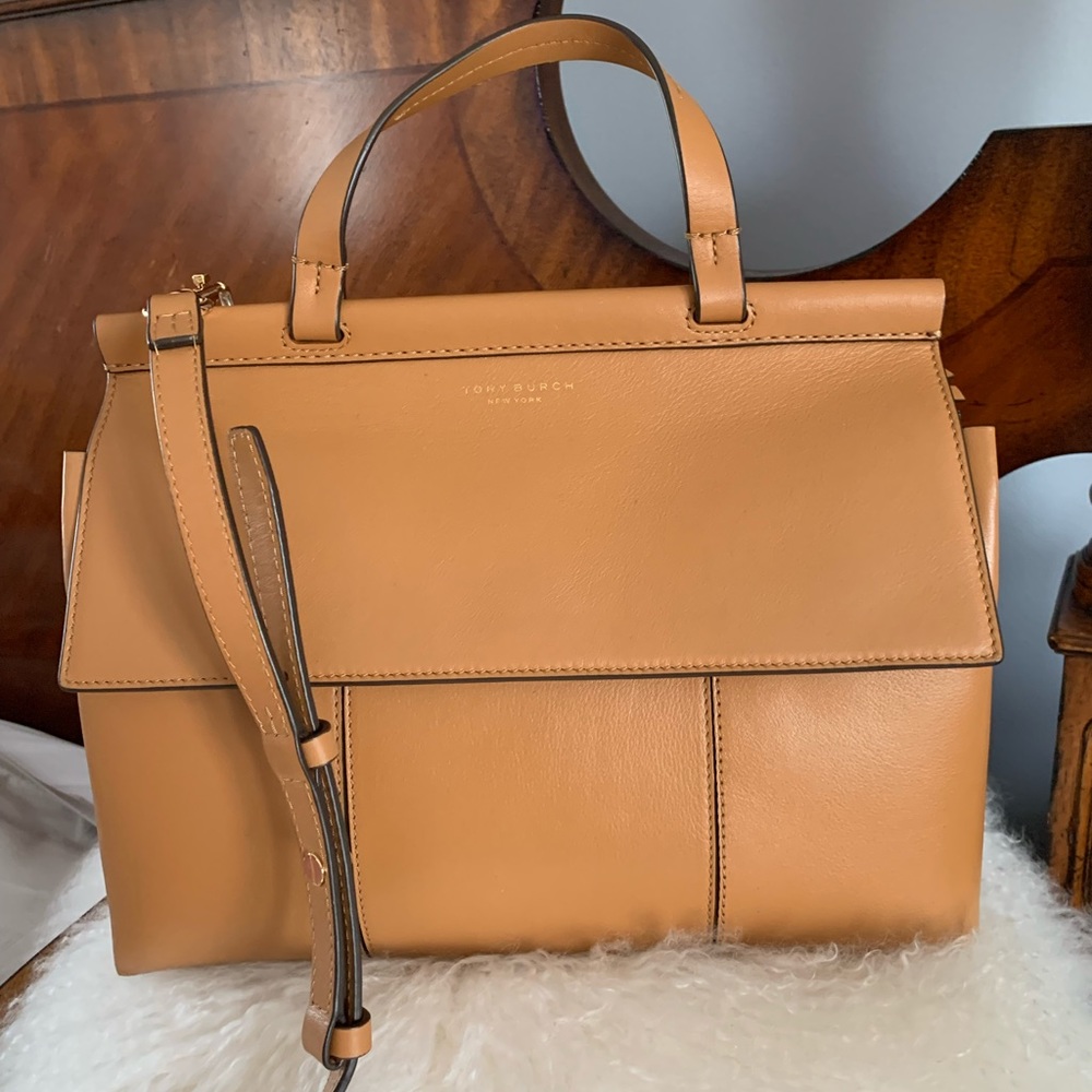 TORY BURCH LEATHER BAG